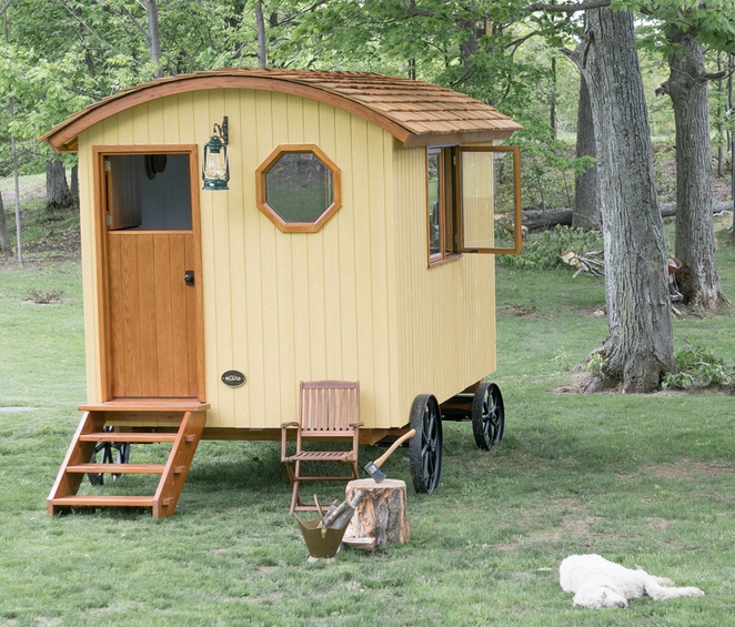 wooden tiny house